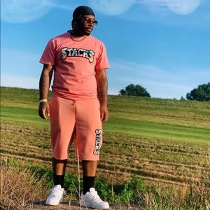 Meet your Posher, Courtney